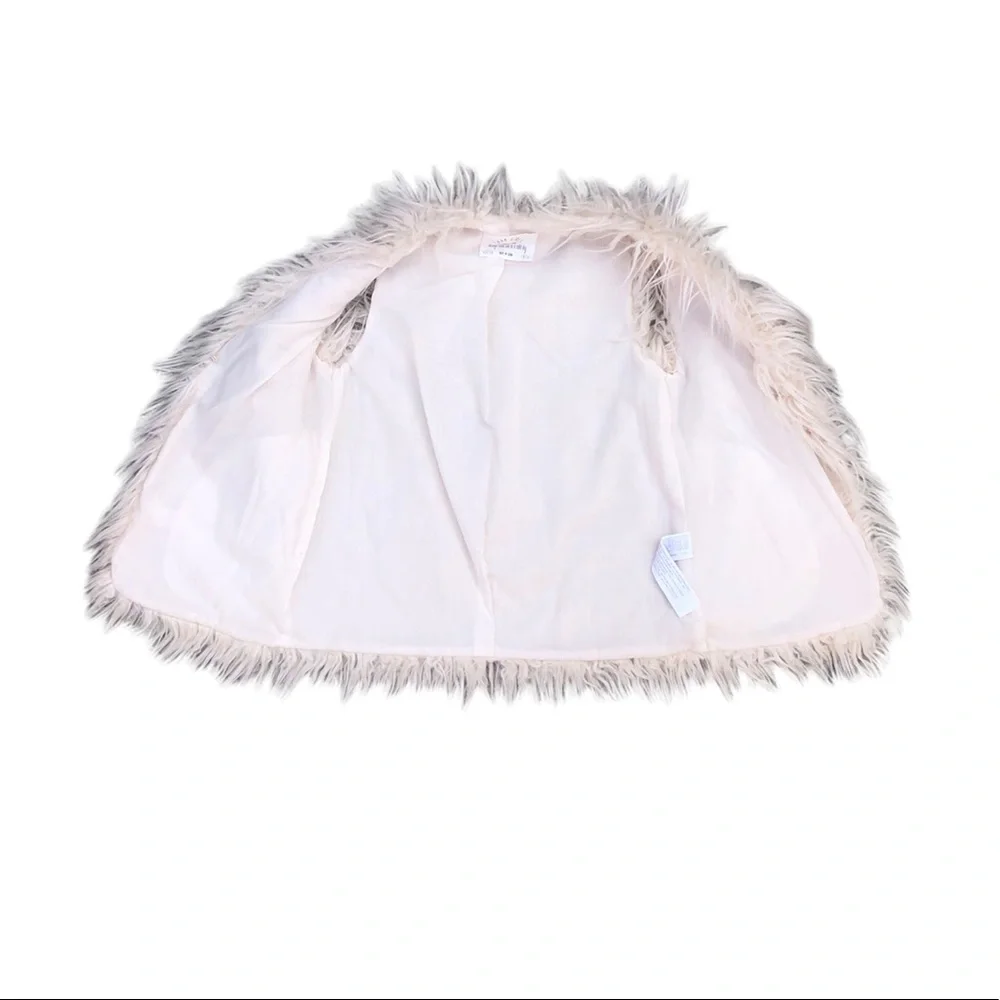 Zara Girls white faux fur vest, size 5/6 - Picture 2 of 6